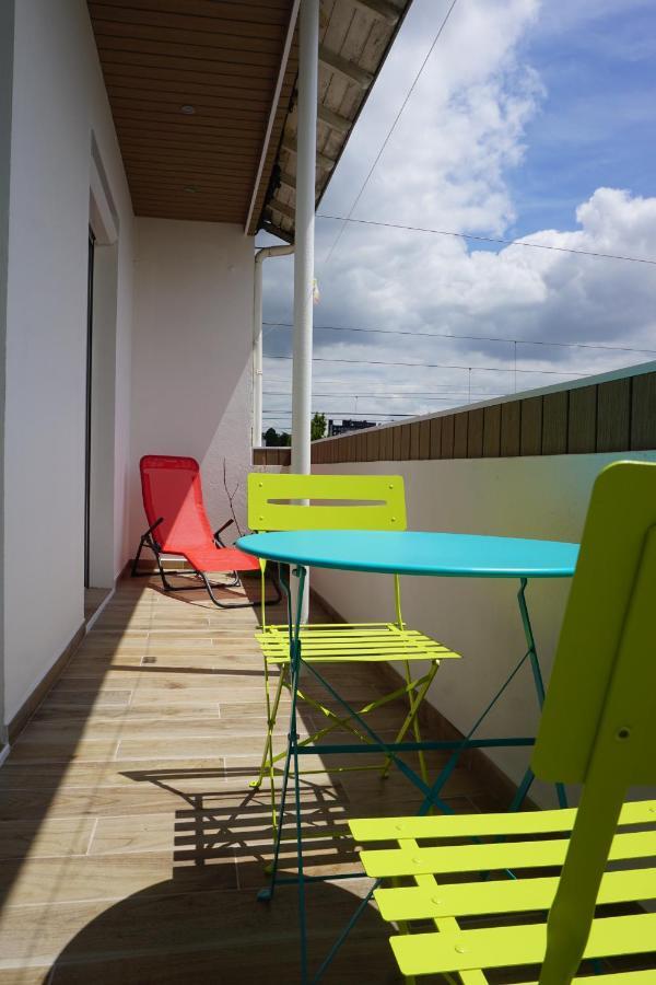 Appart Chic & Moderne Avec Balcon Apartment La Roche-sur-Yon Exterior photo